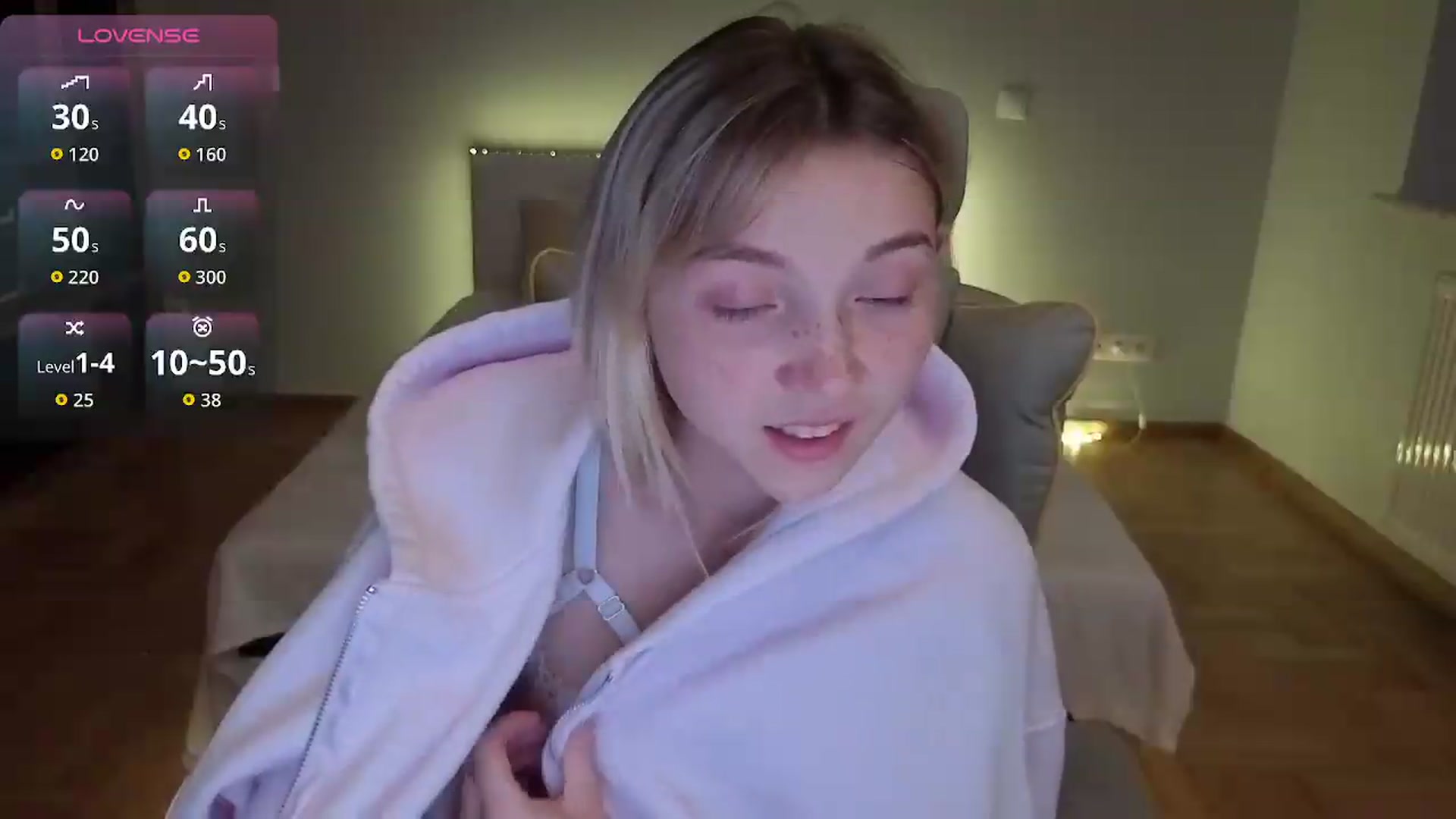 Gallery image thumbnail from Daisyy's myfreecams stream on, 07/21/2026, 17:29 image 14 of 20