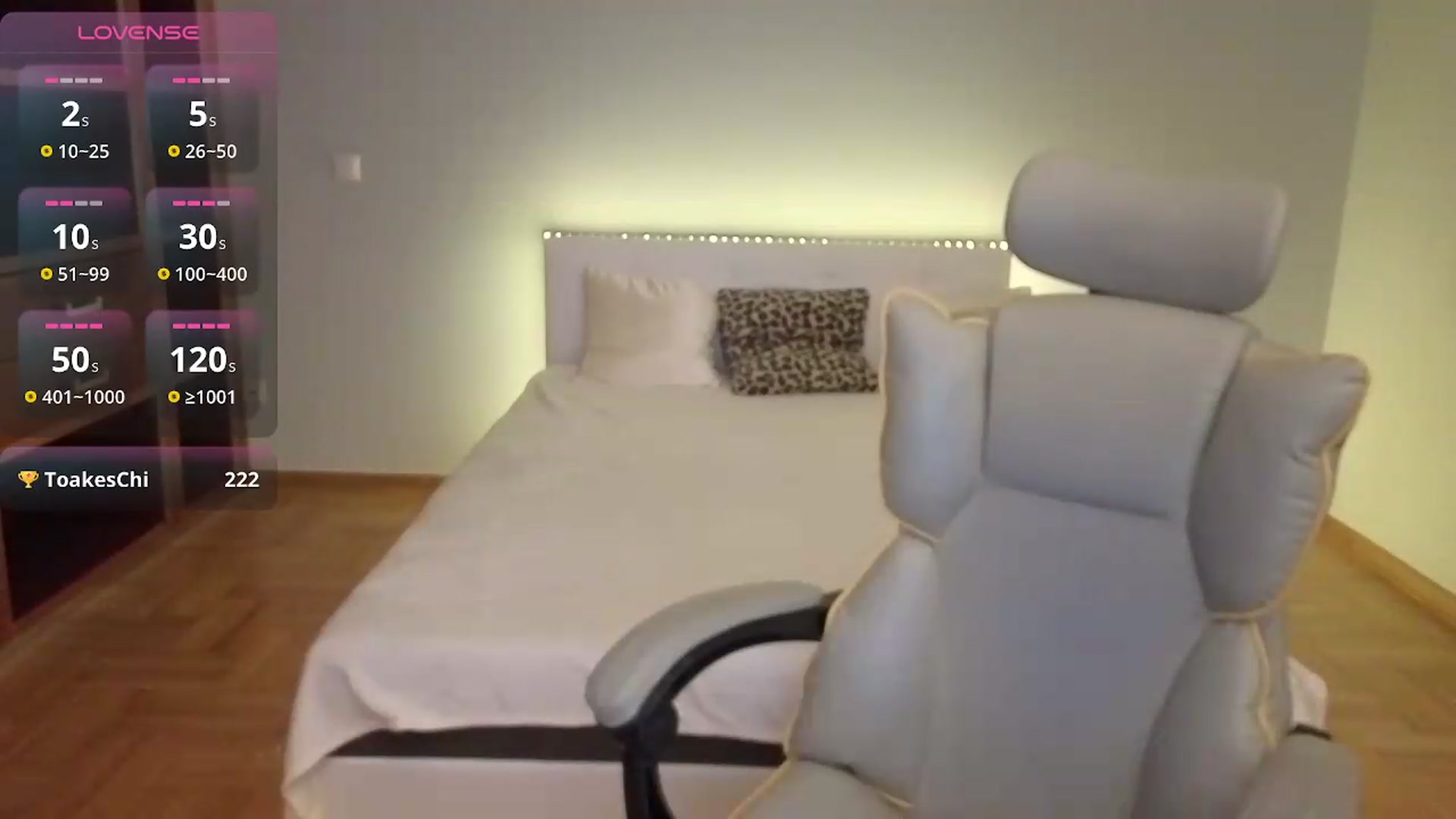 Gallery image thumbnail from Daisyy's myfreecams stream on, 07/22/2026, 16:00 image 15 of 20