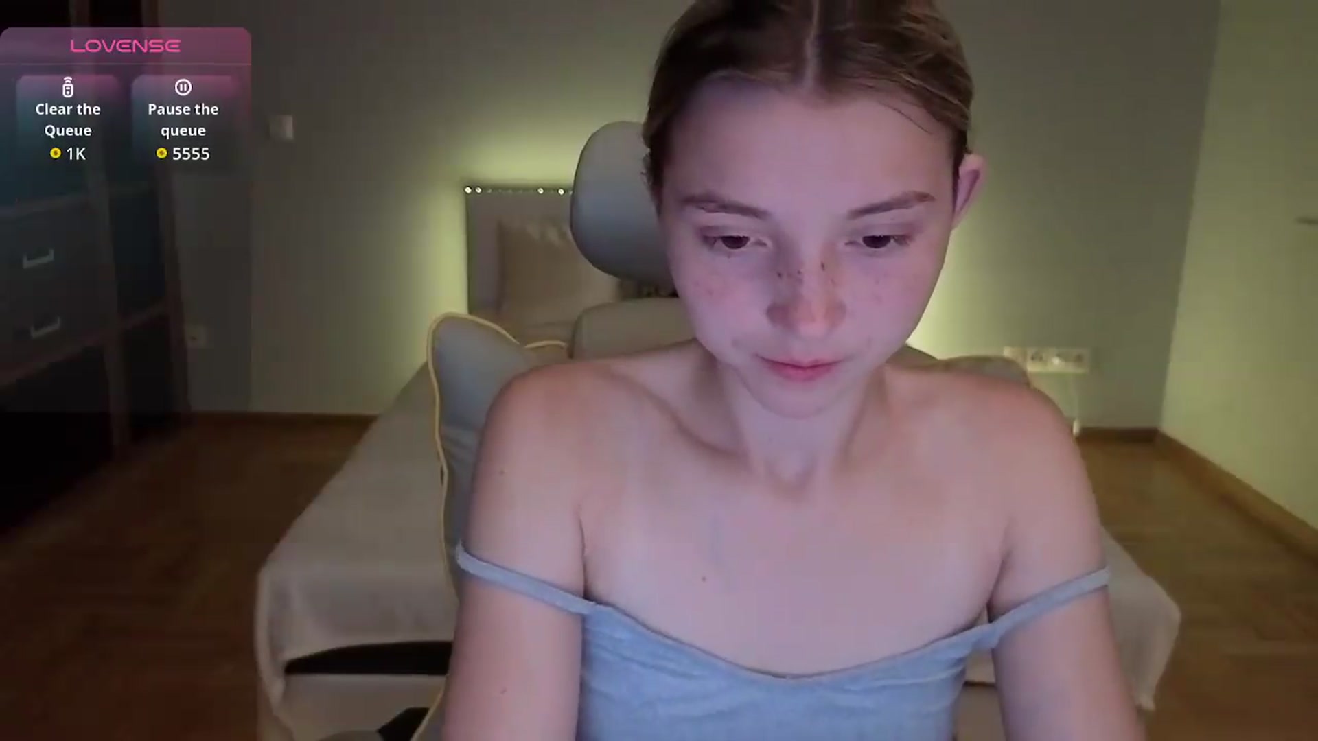 Gallery image thumbnail from Daisyy's myfreecams stream on, 07/23/2026, 01:14 image 4 of 20