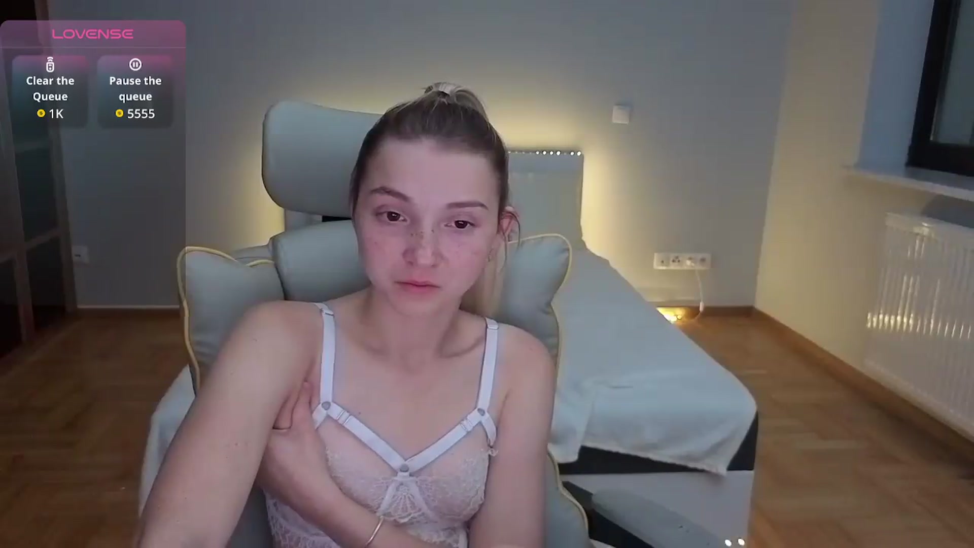 Gallery image thumbnail from Daisyy's myfreecams stream on, 07/23/2026, 03:05 image 8 of 20