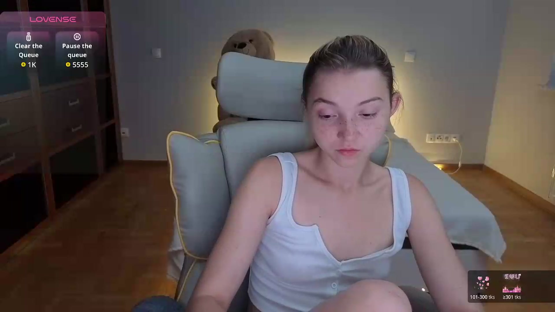 Gallery image thumbnail from Daisyy's myfreecams stream on, 07/26/2026, 16:11 image 14 of 20