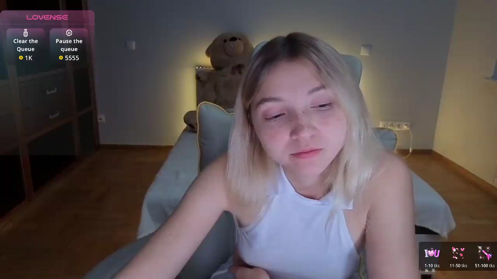 Gallery image thumbnail from Daisyy's myfreecams stream on, 07/26/2026, 18:53 image 14 of 20