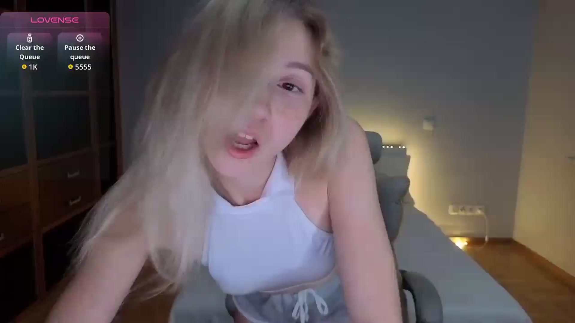 Gallery image thumbnail from Daisyy's myfreecams stream on, 07/26/2026, 18:53 image 1 of 20