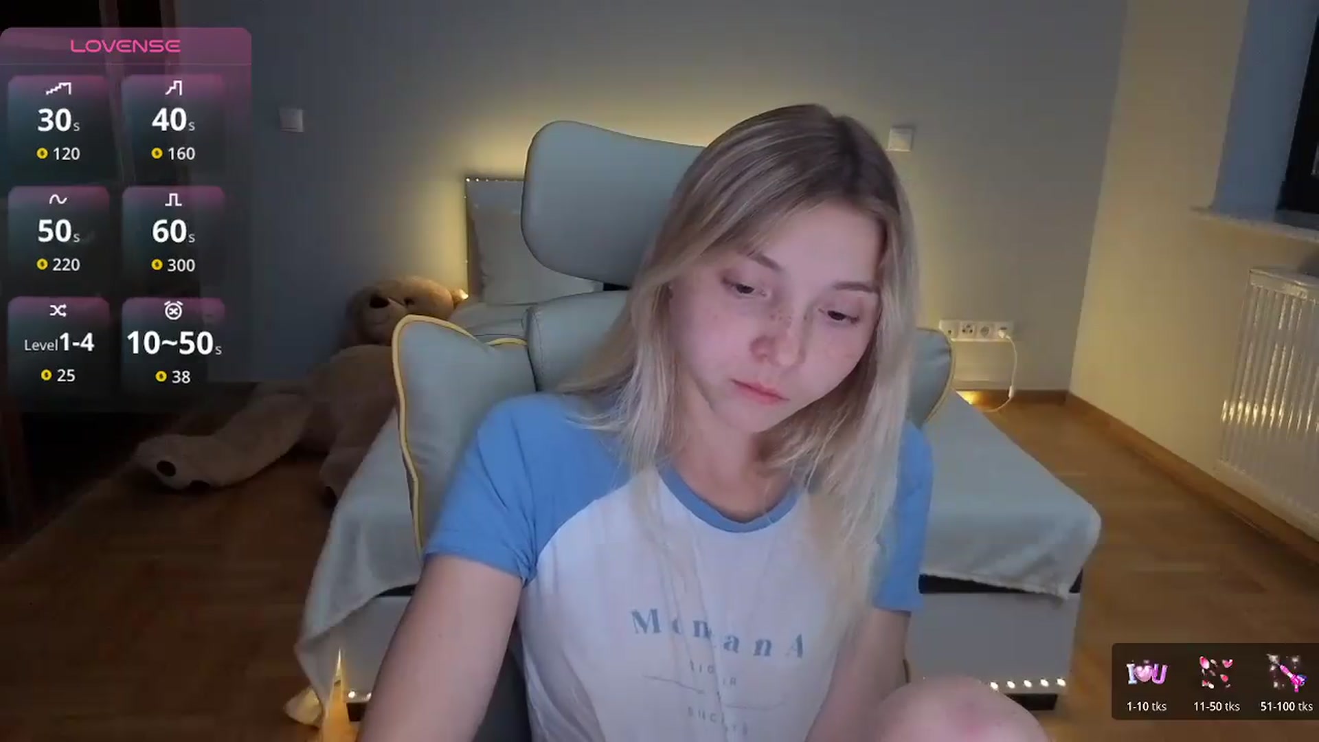 Gallery image thumbnail from Daisyy's myfreecams stream on, 07/27/2026, 24:01 image 18 of 20