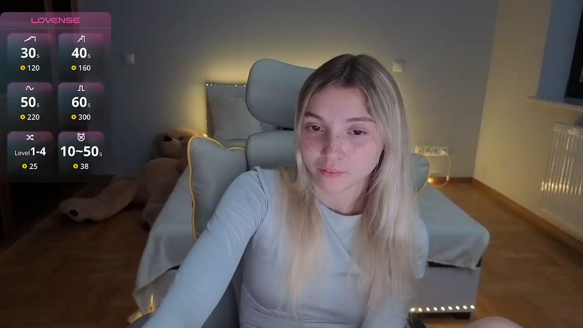 Gallery image thumbnail from Daisyy's myfreecams stream on, 07/27/2026, 24:01 image 7 of 20