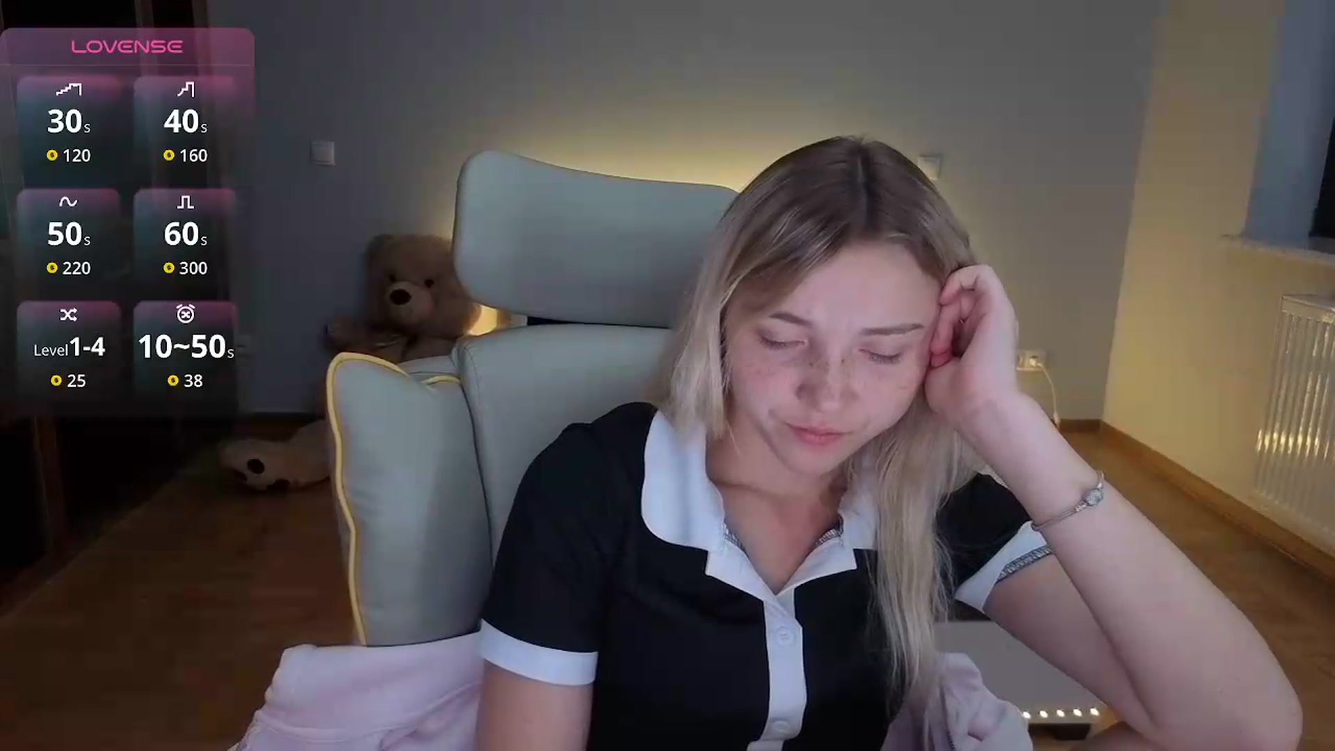 Gallery image thumbnail from Daisyy's myfreecams stream on, 07/27/2026, 18:30 image 9 of 20
