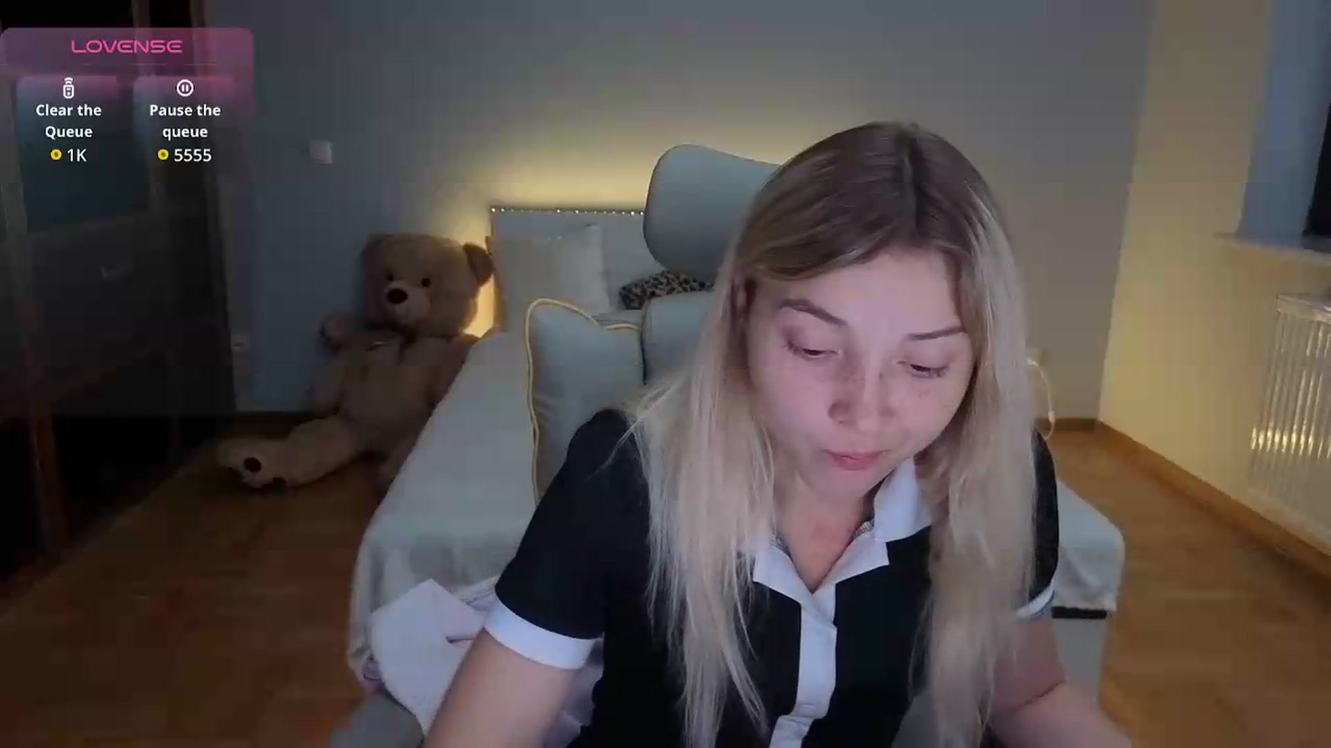 Gallery image thumbnail from Daisyy's myfreecams stream on, 07/27/2026, 18:30 image 10 of 20