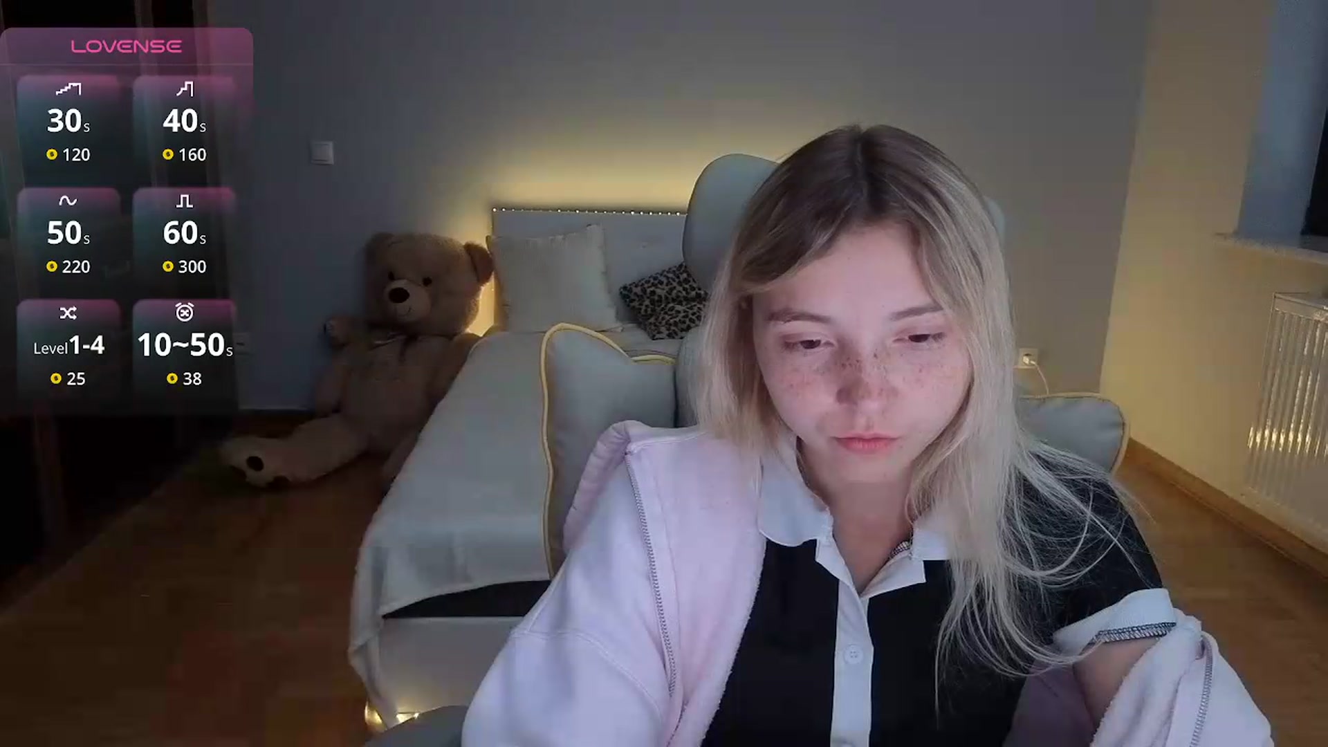 Gallery image thumbnail from Daisyy's myfreecams stream on, 07/27/2026, 18:30 image 2 of 20