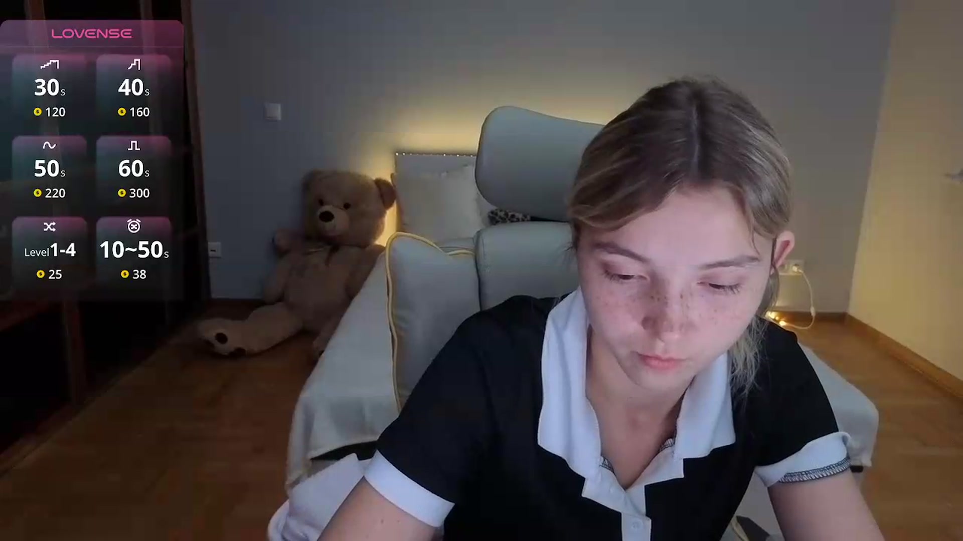 Gallery image thumbnail from Daisyy's myfreecams stream on, 07/27/2026, 18:30 image 13 of 20