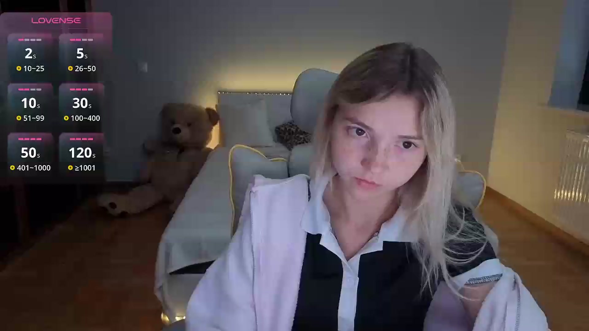 Gallery image thumbnail from Daisyy's myfreecams stream on, 07/27/2026, 18:30 image 1 of 20
