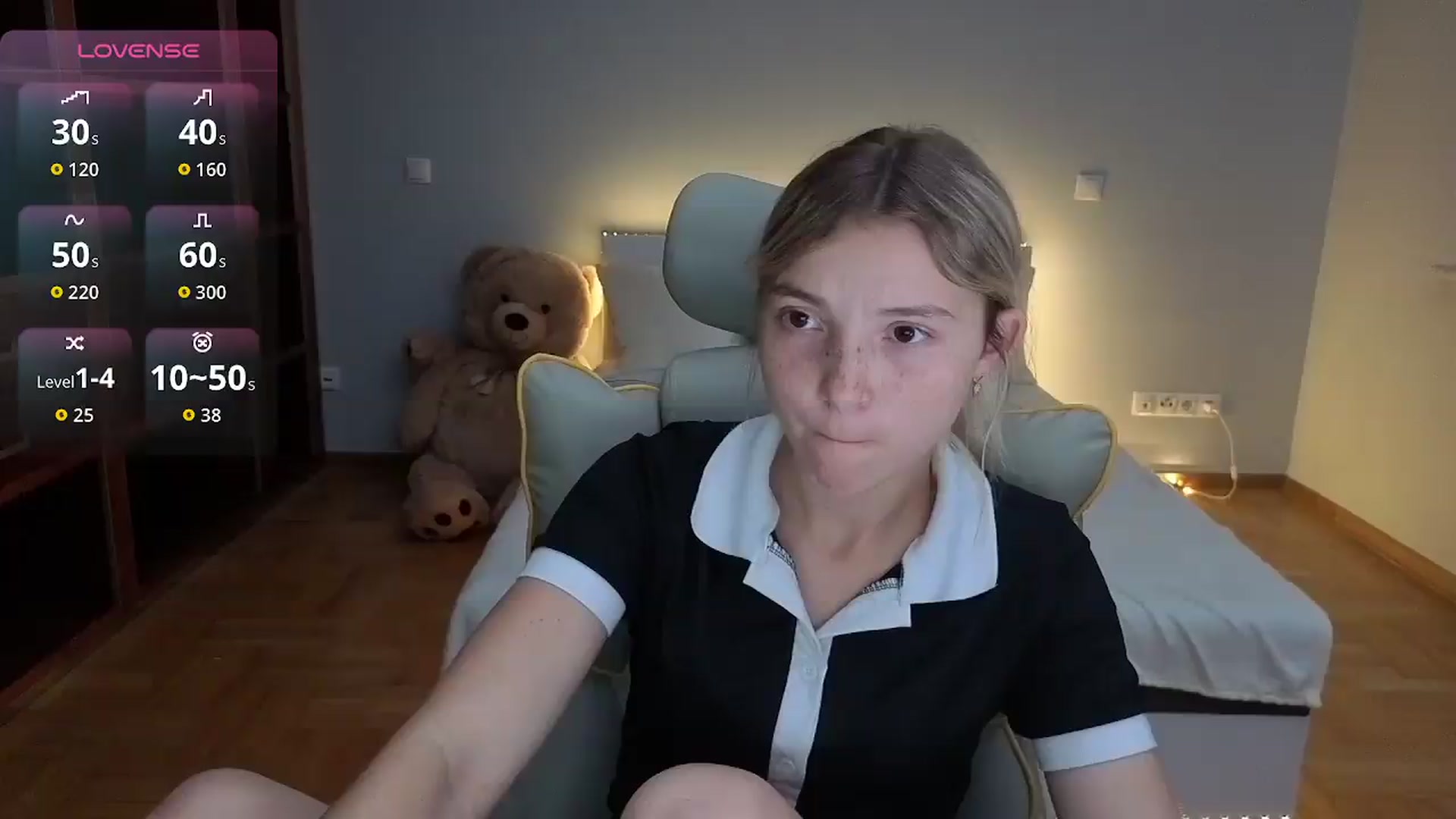 Gallery image thumbnail from Daisyy's myfreecams stream on, 07/27/2026, 21:49 image 1 of 20