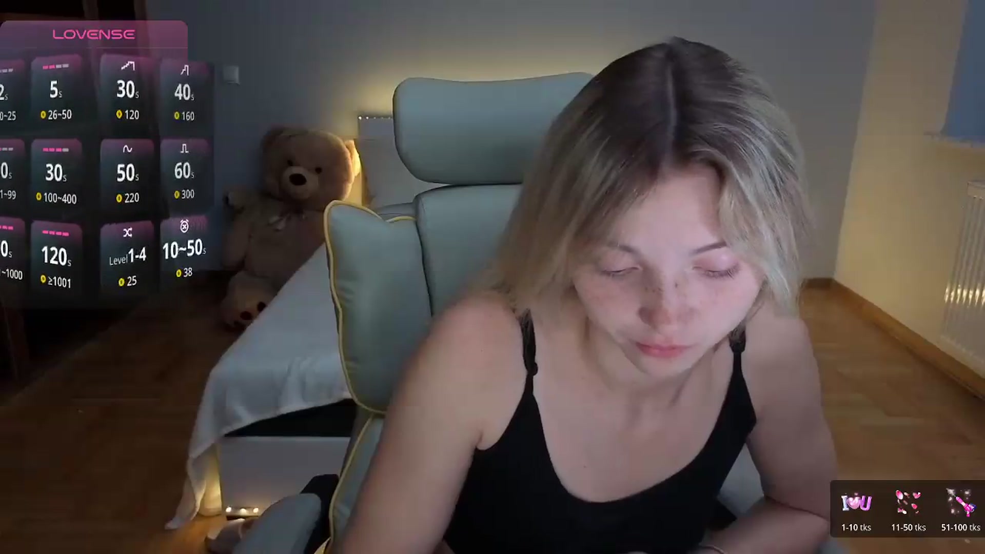 Gallery image thumbnail from Daisyy's myfreecams stream on, 07/28/2026, 24:18 image 16 of 20