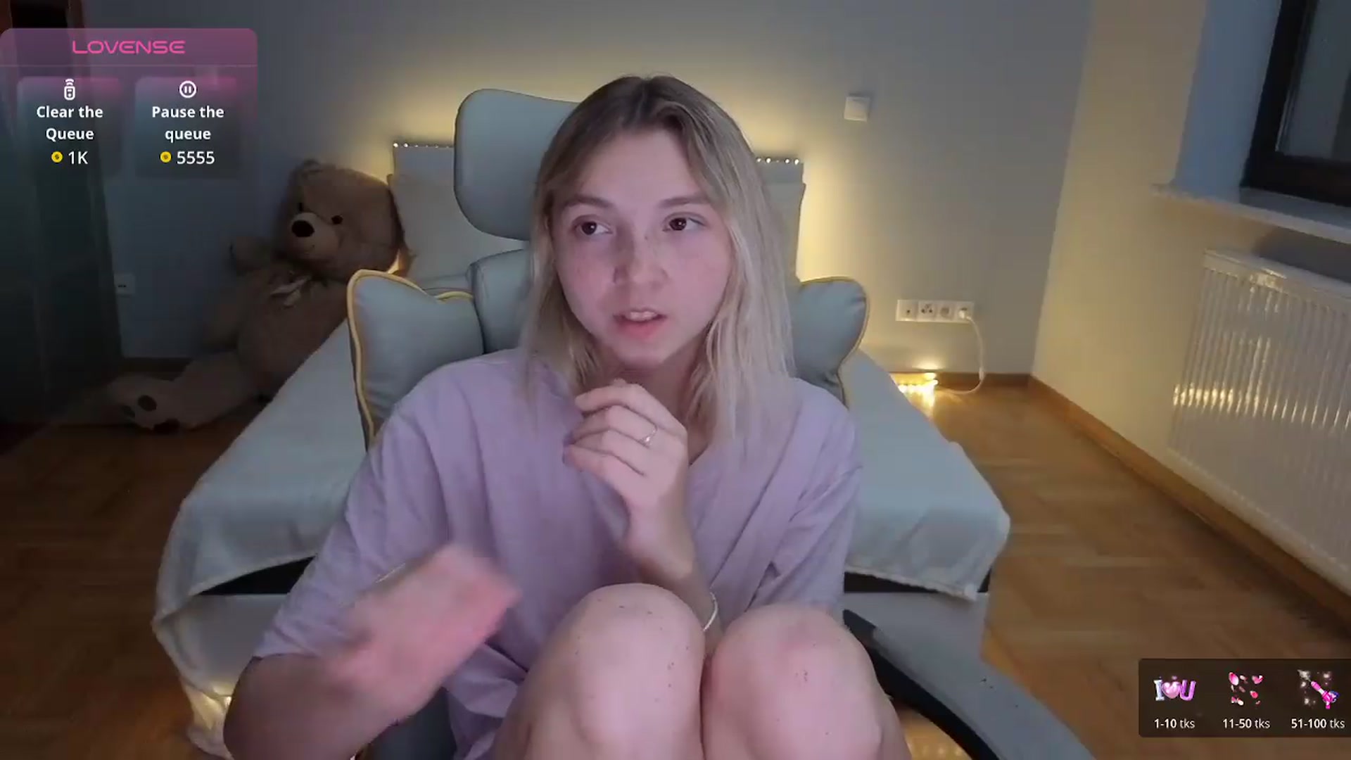 Gallery image thumbnail from Daisyy's myfreecams stream on, 07/28/2026, 03:09 image 5 of 20