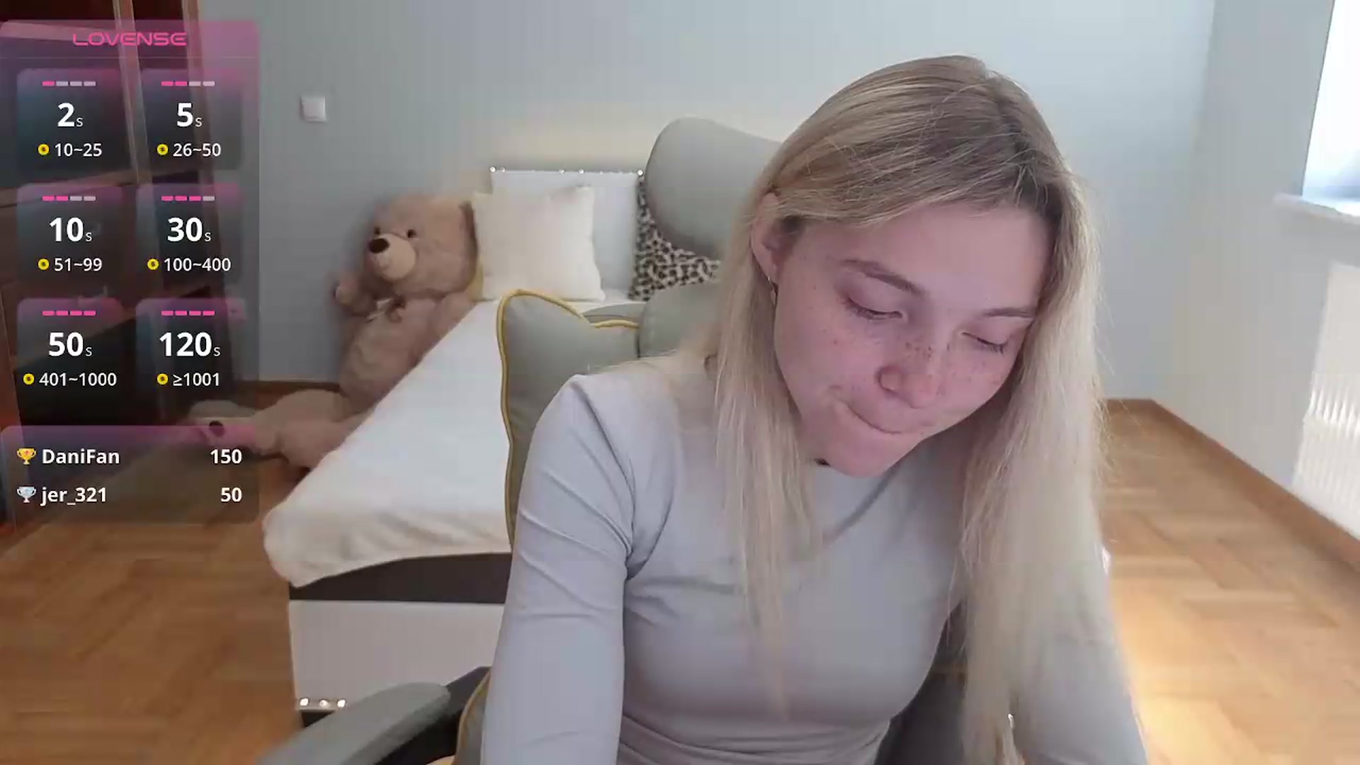 Gallery image thumbnail from Daisyy's myfreecams stream on, 07/28/2026, 15:23 image 13 of 20