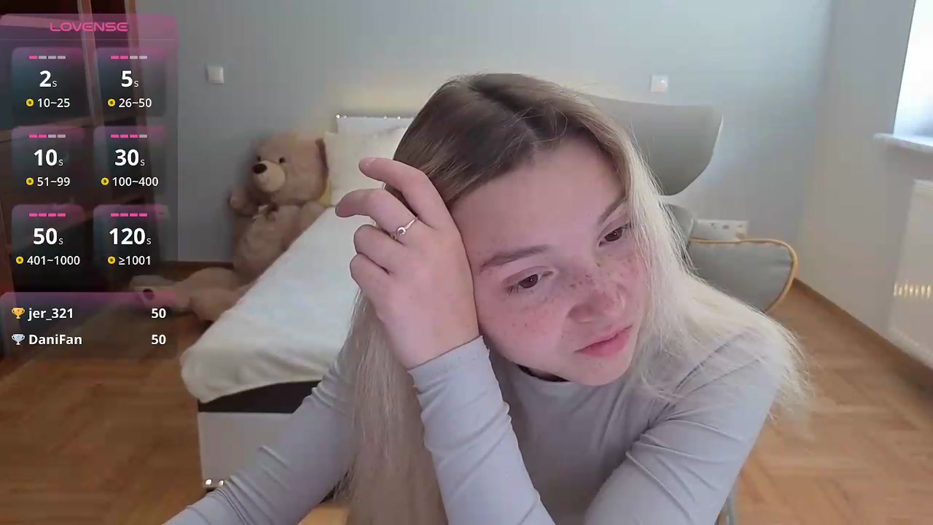 Gallery image thumbnail from Daisyy's myfreecams stream on, 07/28/2026, 15:23 image 9 of 20