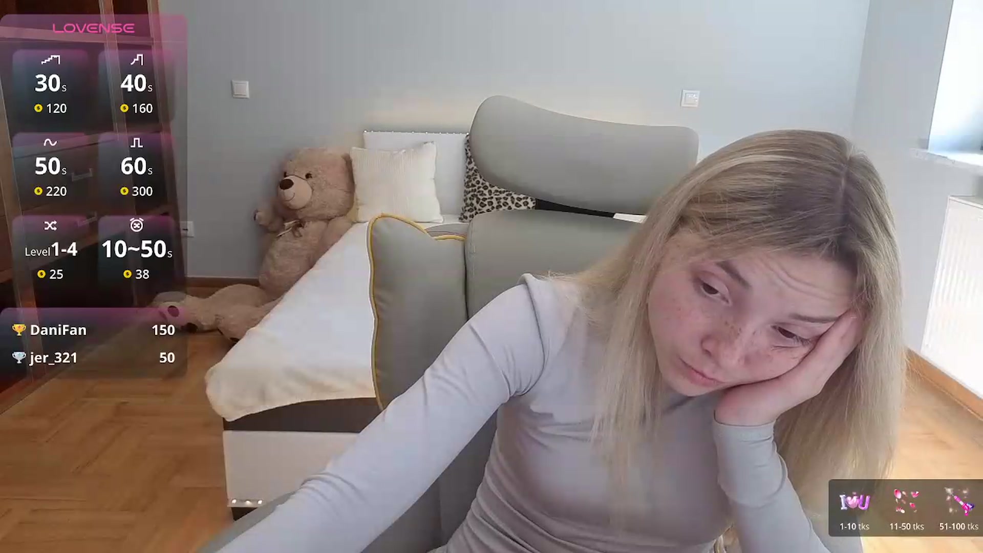Gallery image thumbnail from Daisyy's myfreecams stream on, 07/28/2026, 15:23 image 15 of 20