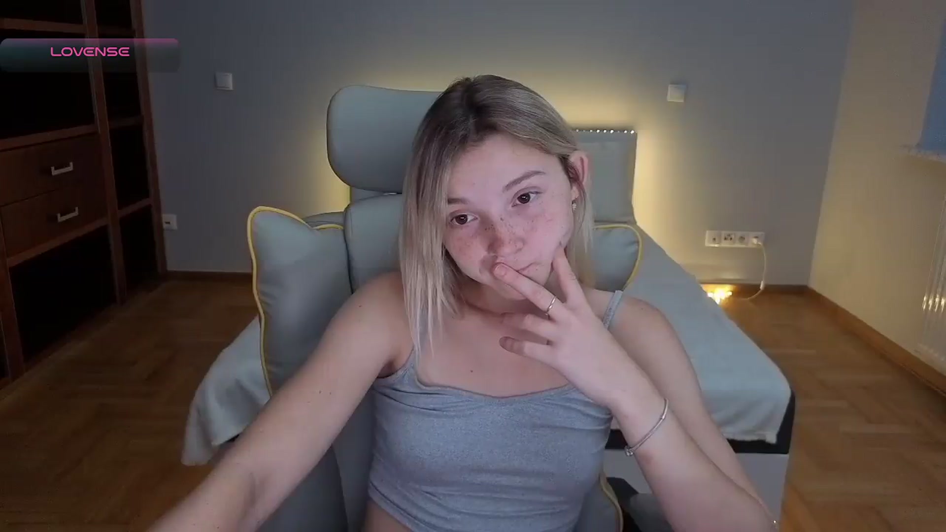 Gallery image thumbnail from Daisyy's myfreecams stream on, 07/28/2026, 22:32 image 2 of 20