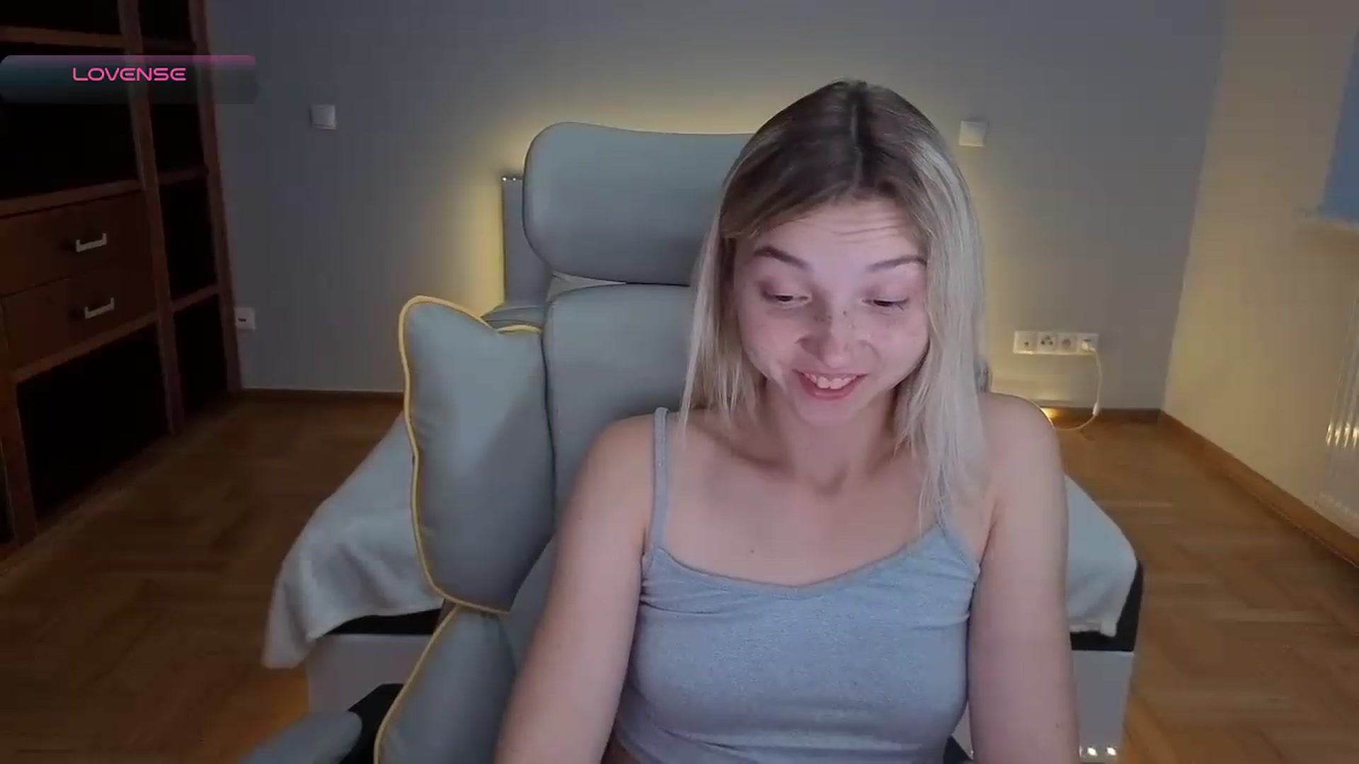 Gallery image thumbnail from Daisyy's myfreecams stream on, 07/28/2026, 22:32 image 15 of 20