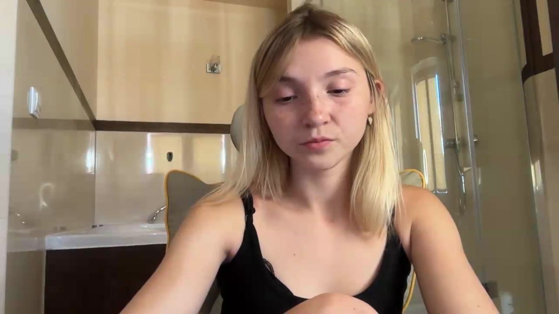 Gallery image thumbnail from Daisyy's myfreecams stream on, 07/29/2026, 15:43 image 7 of 20