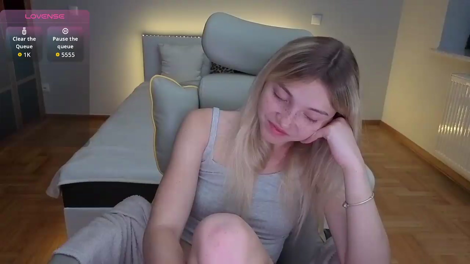 Gallery image thumbnail from Daisyy's myfreecams stream on, 07/29/2026, 22:03 image 16 of 20