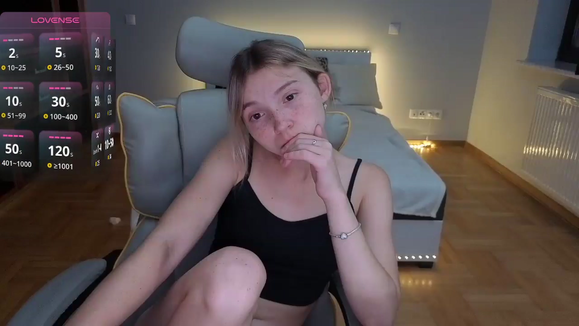 Gallery image thumbnail from Daisyy's myfreecams stream on, 07/31/2026, 20:09 image 19 of 20