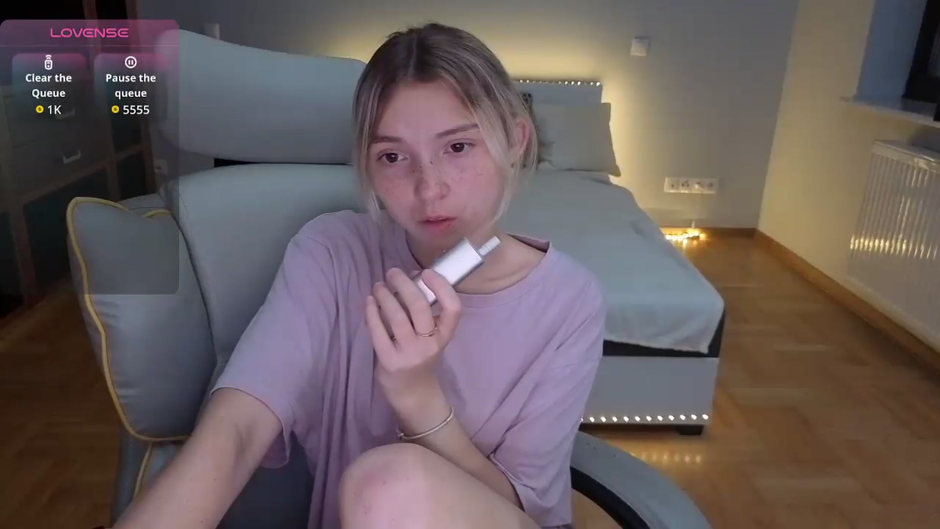 Gallery image thumbnail from Daisyy's myfreecams stream on, 07/31/2026, 20:09 image 16 of 20