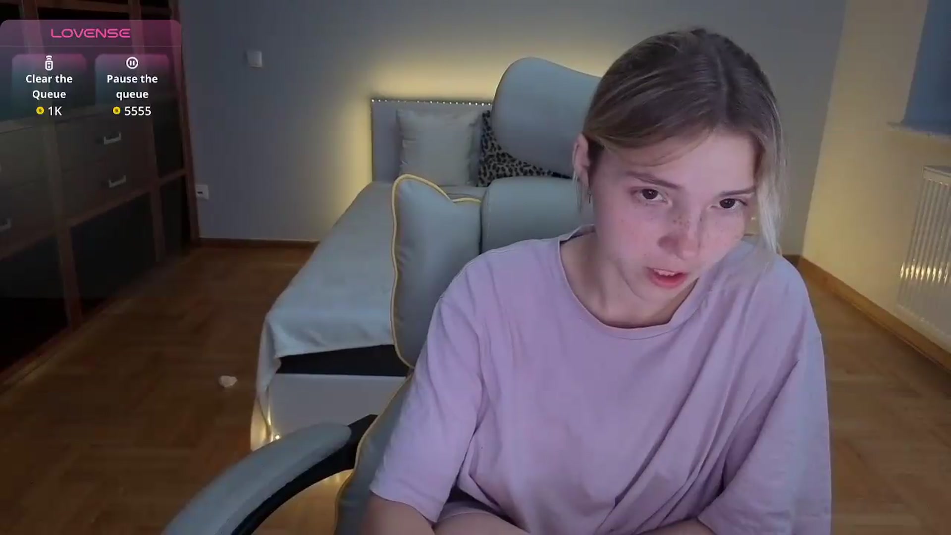 Gallery image thumbnail from Daisyy's myfreecams stream on, 07/31/2026, 20:09 image 3 of 20