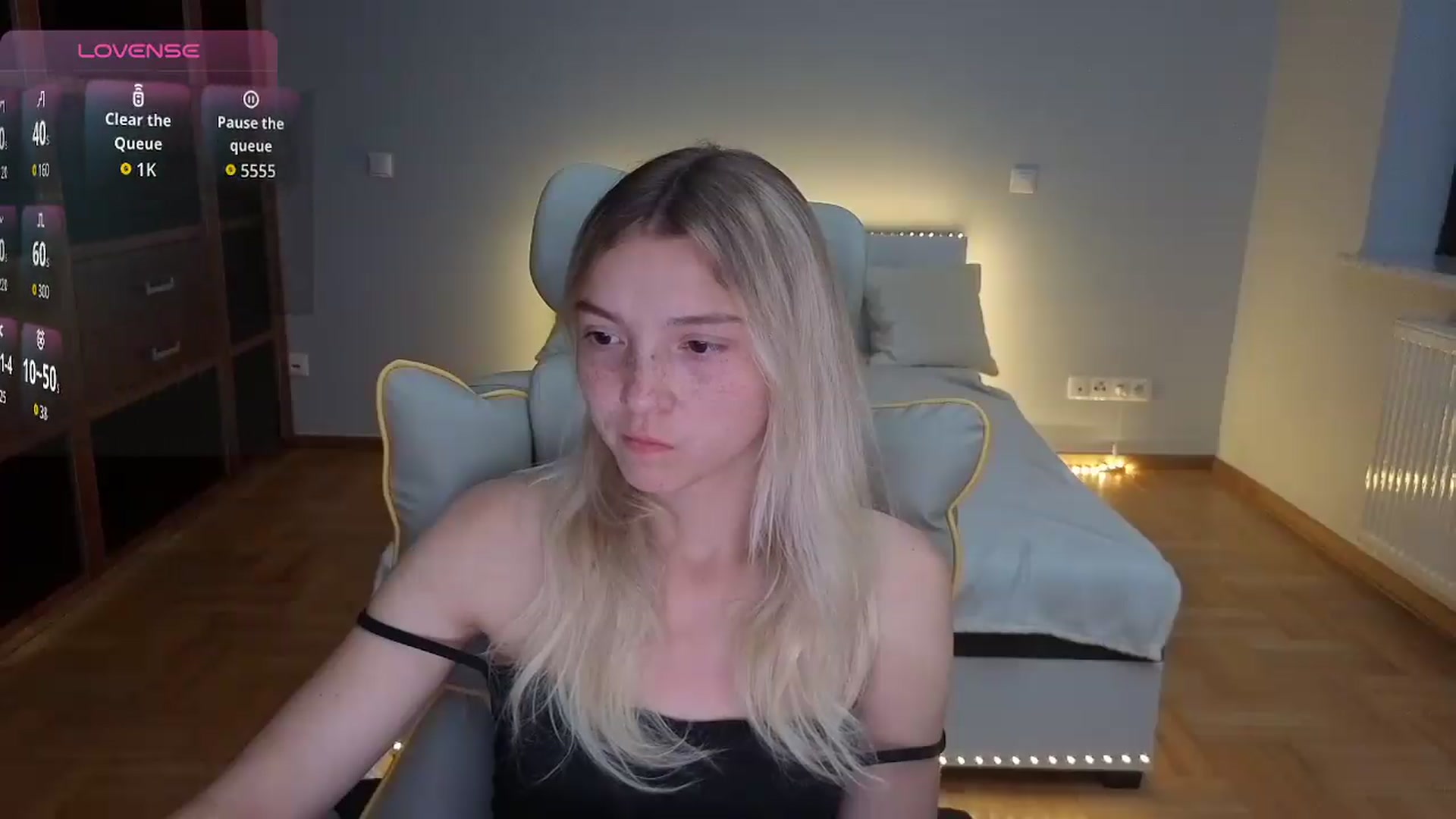 Gallery image thumbnail from Daisyy's myfreecams stream on, 07/31/2026, 21:43 image 12 of 20