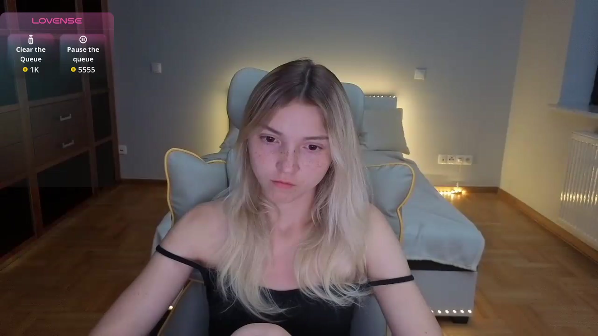 Gallery image thumbnail from Daisyy's myfreecams stream on, 07/31/2026, 21:43 image 15 of 20