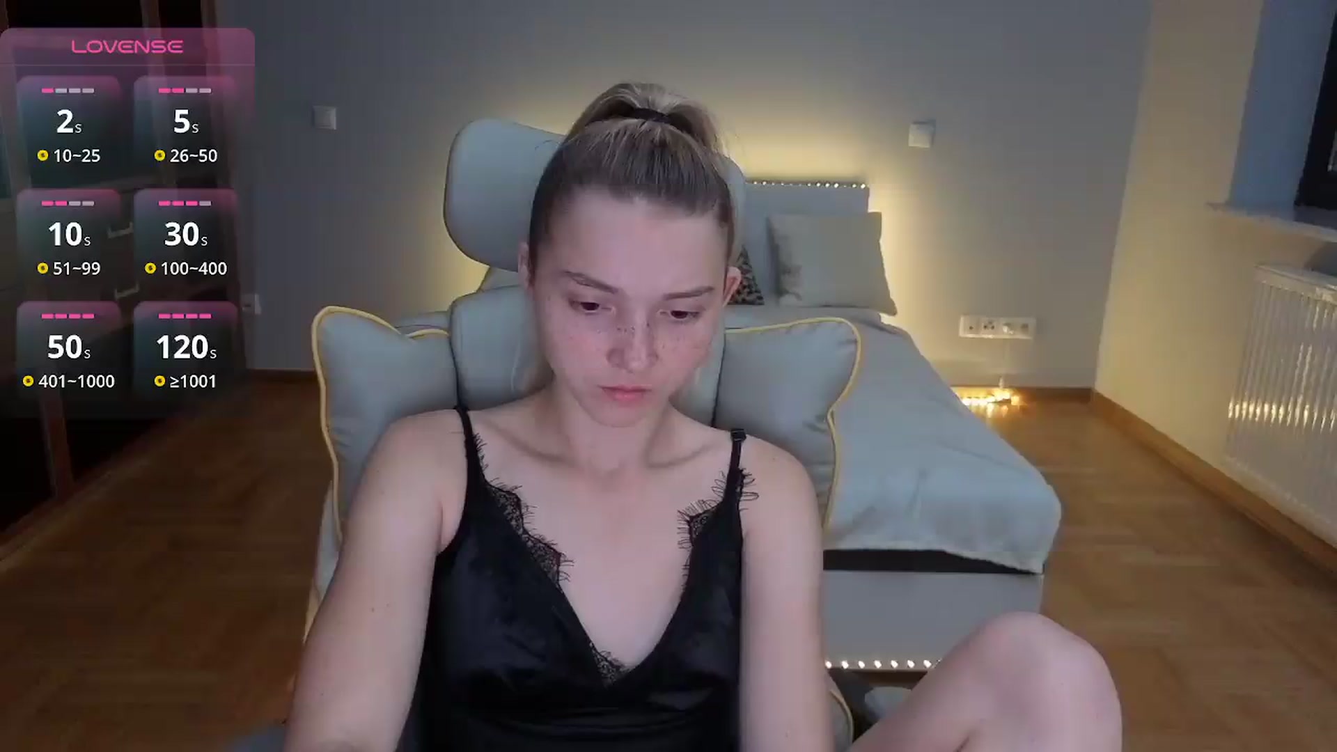 Gallery image thumbnail from Daisyy's myfreecams stream on, 08/01/2026, 24:29 image 1 of 20