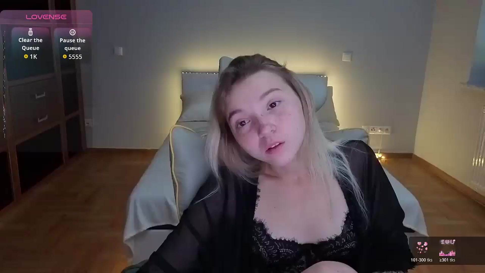 Gallery image thumbnail from Daisyy's myfreecams stream on, 08/01/2026, 17:30 image 4 of 20