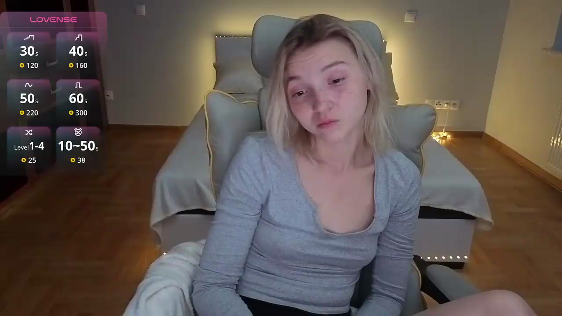 Gallery image thumbnail from Daisyy's myfreecams stream on, 08/01/2026, 18:54 image 18 of 20
