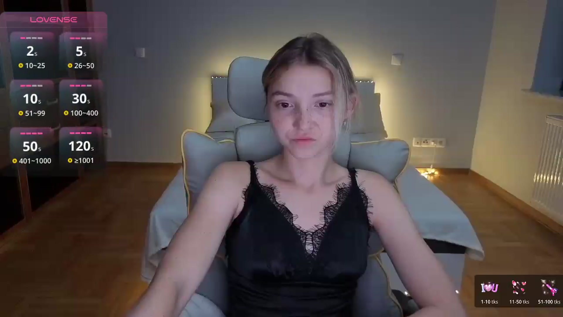 Gallery image thumbnail from Daisyy's myfreecams stream on, 08/01/2026, 21:56 image 15 of 20