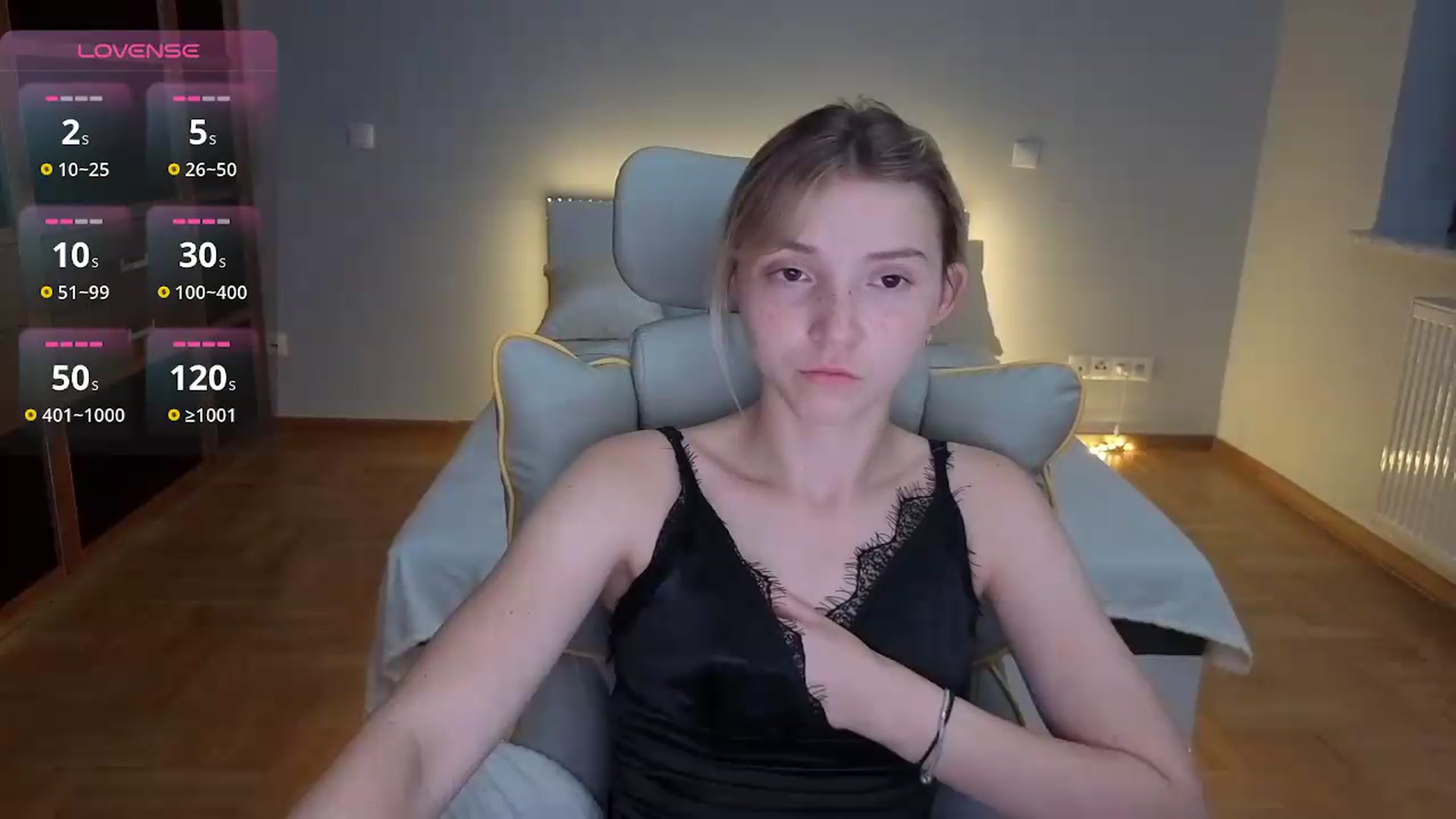 Gallery image thumbnail from Daisyy's myfreecams stream on, 08/01/2026, 21:56 image 16 of 20