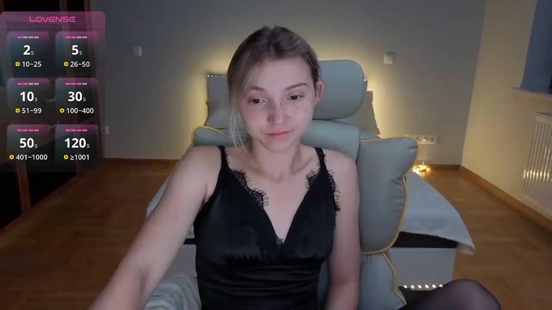 Gallery image thumbnail from Daisyy's myfreecams stream on, 08/01/2026, 21:56 image 18 of 20