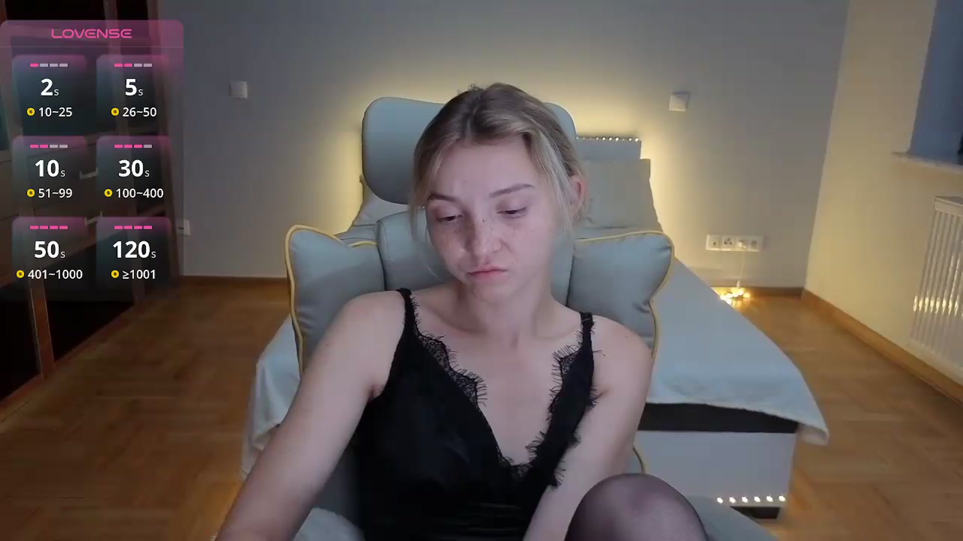 Gallery image thumbnail from Daisyy's myfreecams stream on, 08/01/2026, 21:56 image 17 of 20