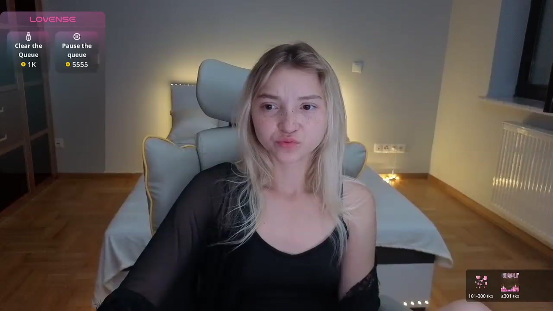 Gallery image thumbnail from Daisyy's myfreecams stream on, 08/02/2026, 01:23 image 18 of 20