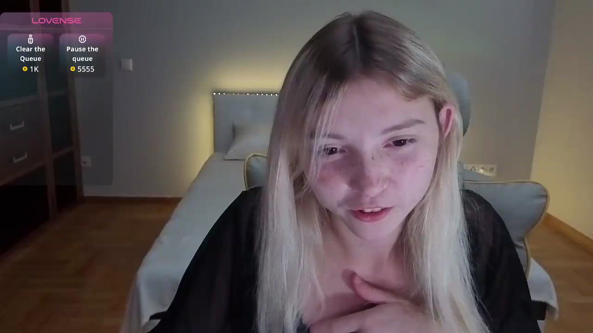 Gallery image thumbnail from Daisyy's myfreecams stream on, 08/02/2026, 11:34 image 9 of 20