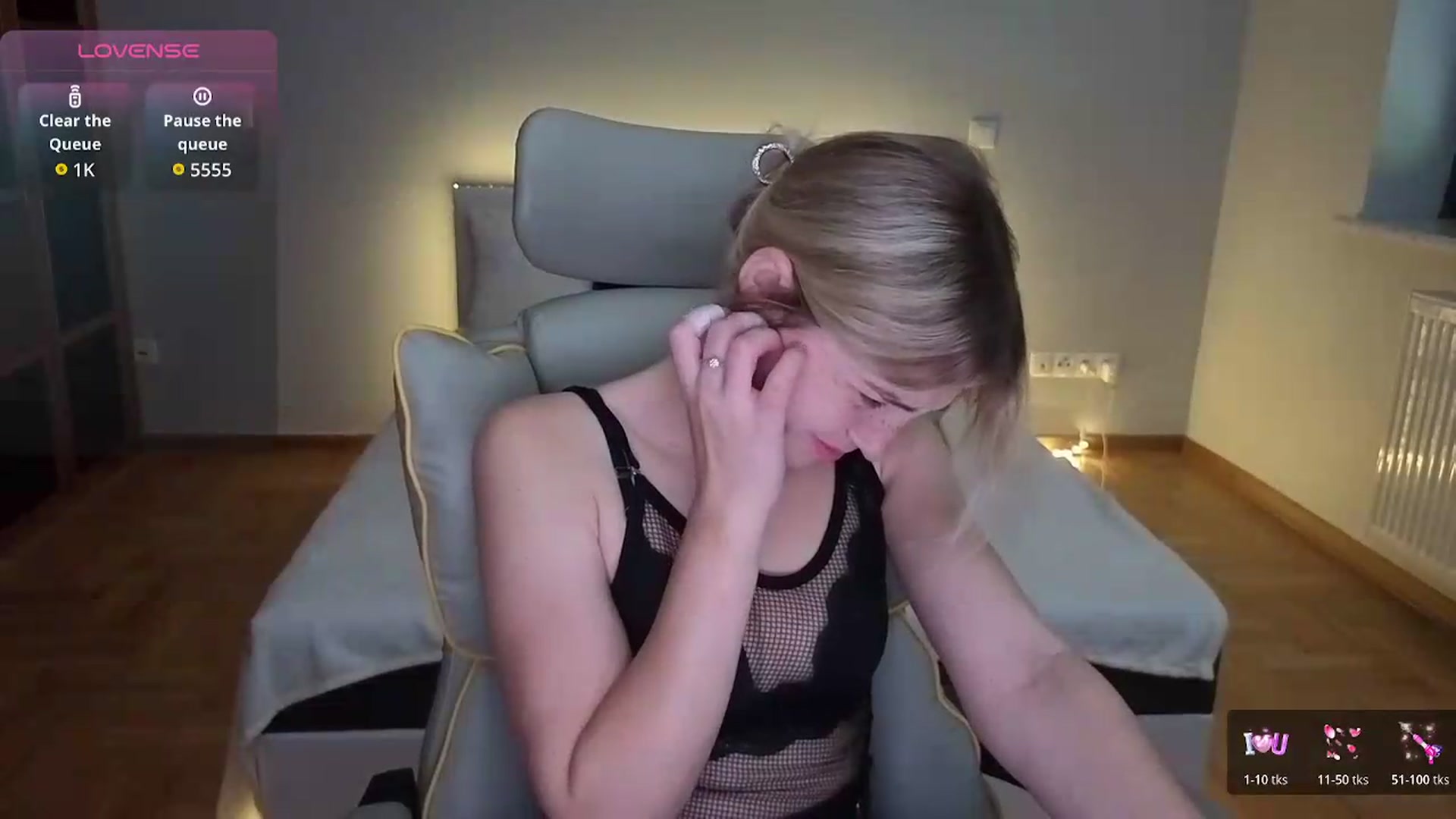 Gallery image thumbnail from Daisyy's myfreecams stream on, 08/03/2026, 16:38 image 13 of 20