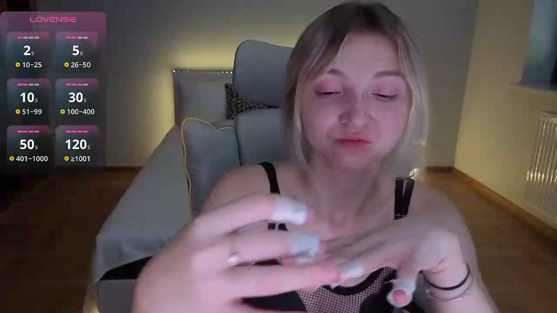 Gallery image thumbnail from Daisyy's myfreecams stream on, 08/03/2026, 16:38 image 14 of 20