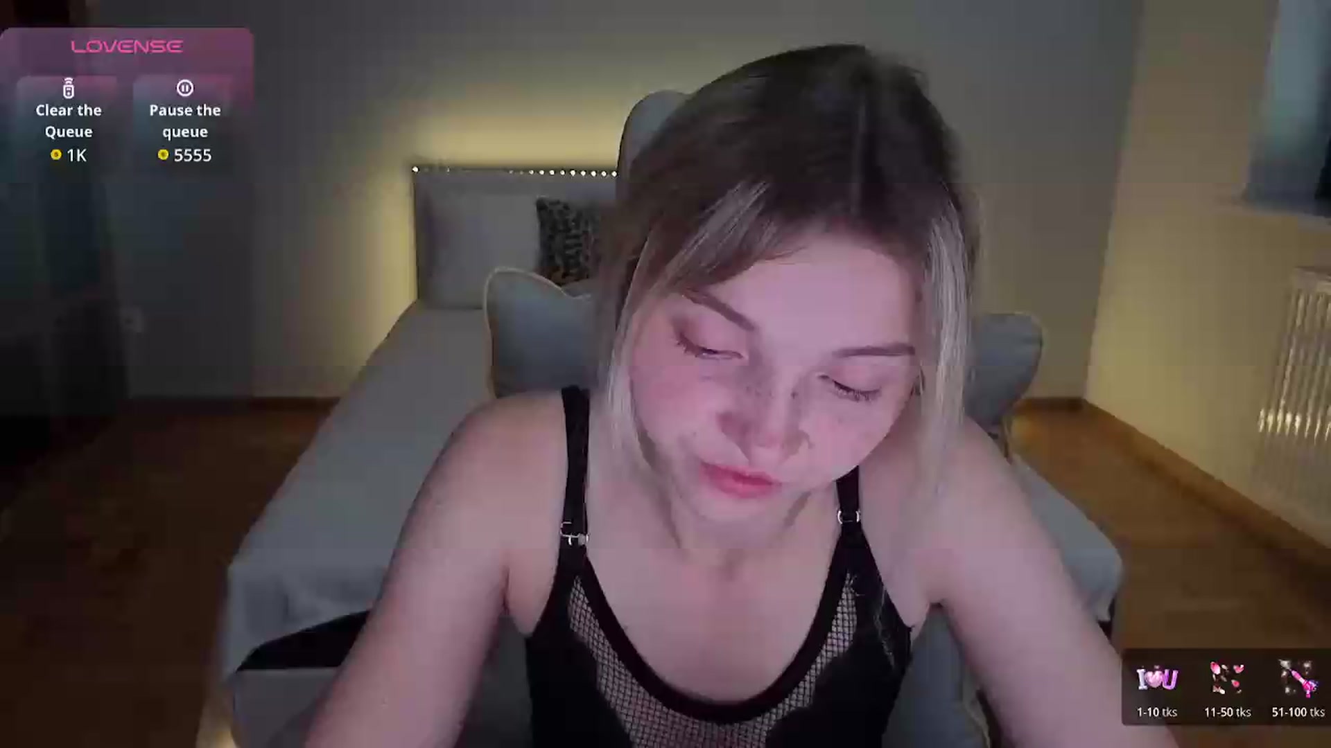Gallery image thumbnail from Daisyy's myfreecams stream on, 08/03/2026, 16:38 image 9 of 20