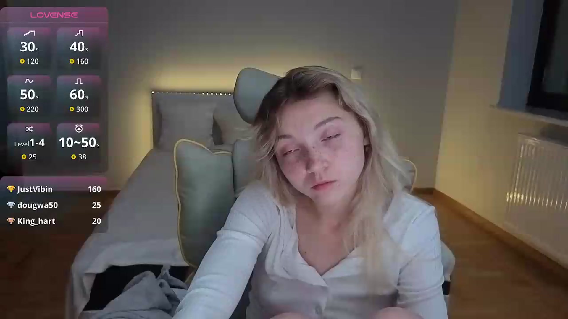 Gallery image thumbnail from Daisyy's myfreecams stream on, 08/03/2026, 21:41 image 7 of 20
