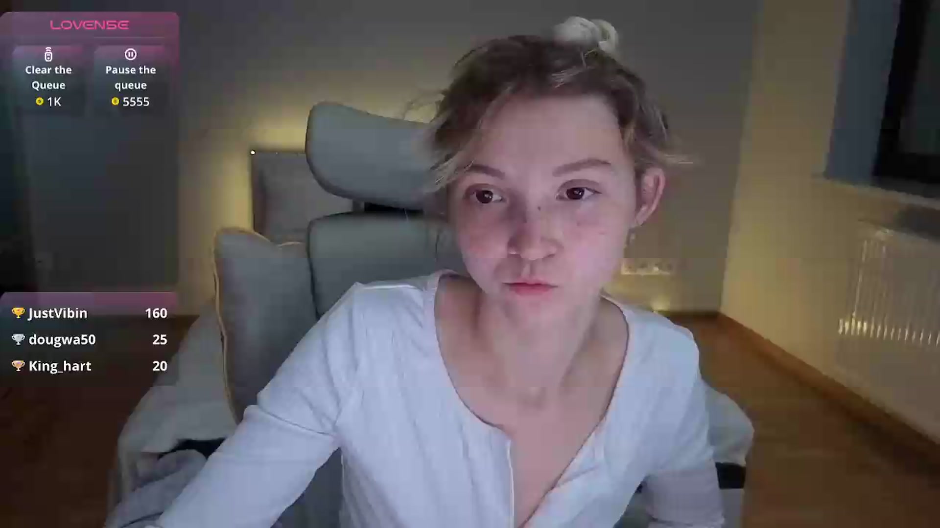 Gallery image thumbnail from Daisyy's myfreecams stream on, 08/03/2026, 21:41 image 1 of 20