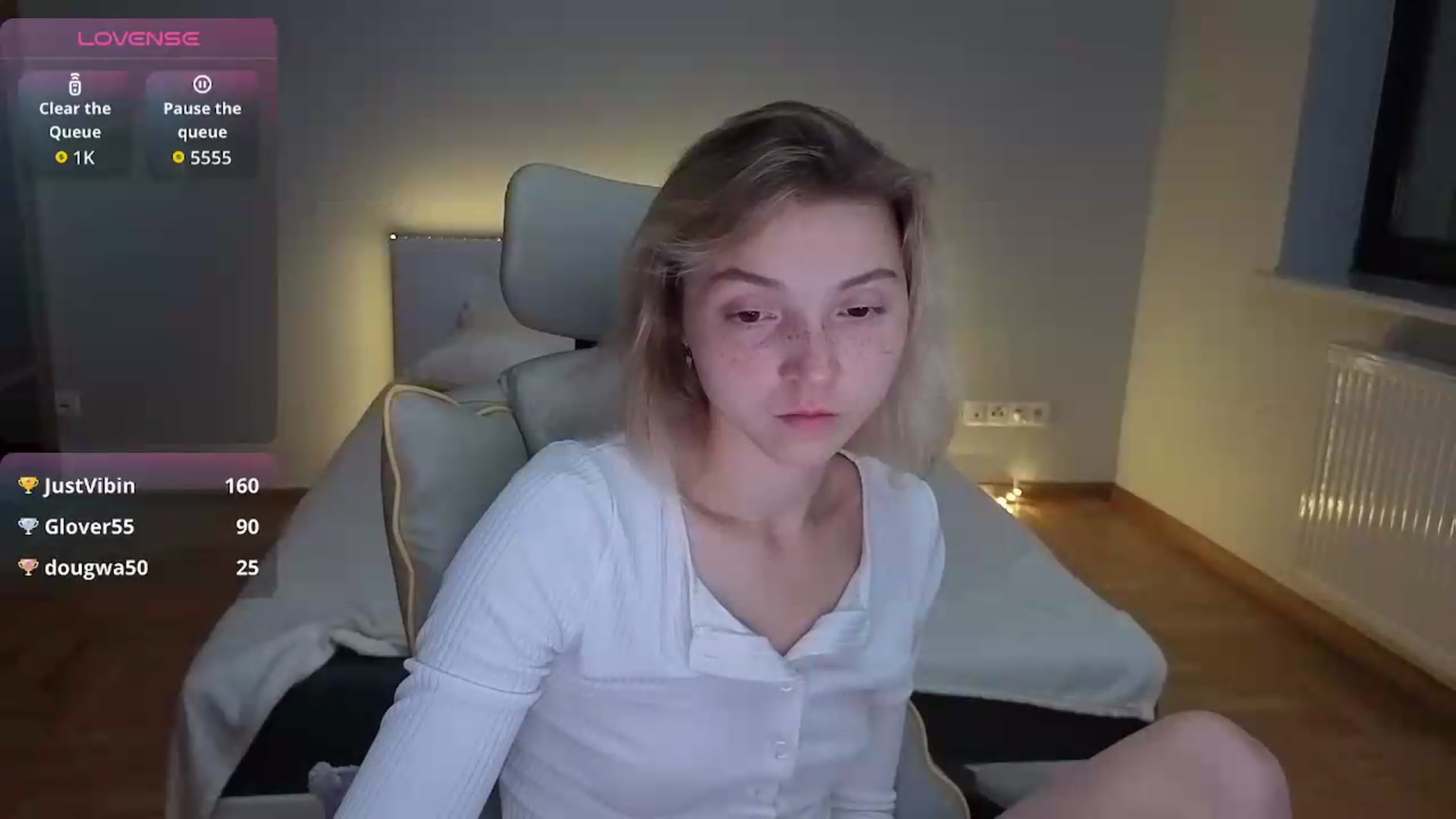 Gallery image thumbnail from Daisyy's myfreecams stream on, 08/03/2026, 21:41 image 13 of 20