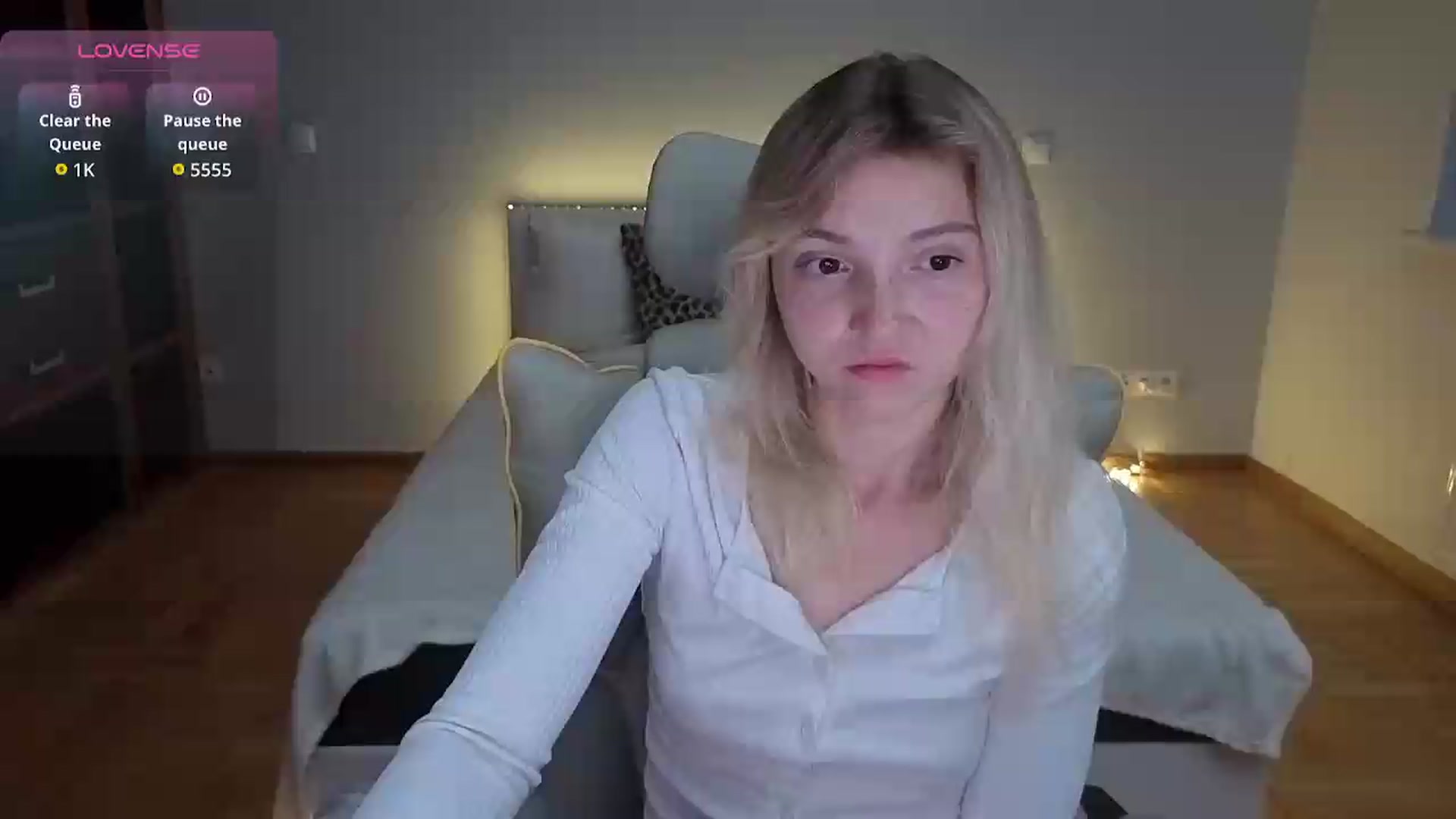 Gallery image thumbnail from Daisyy's myfreecams stream on, 08/04/2026, 24:03 image 8 of 20