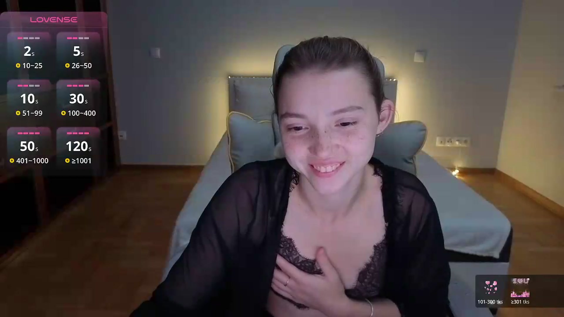 Gallery image thumbnail from Daisyy's myfreecams stream on, 08/04/2026, 24:53 image 7 of 20