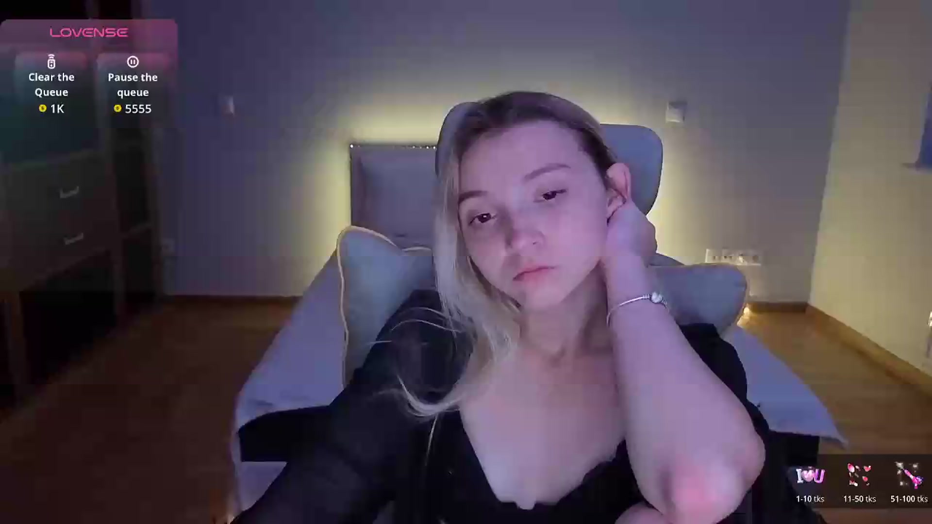 Gallery image thumbnail from Daisyy's myfreecams stream on, 08/05/2026, 05:02 image 20 of 20