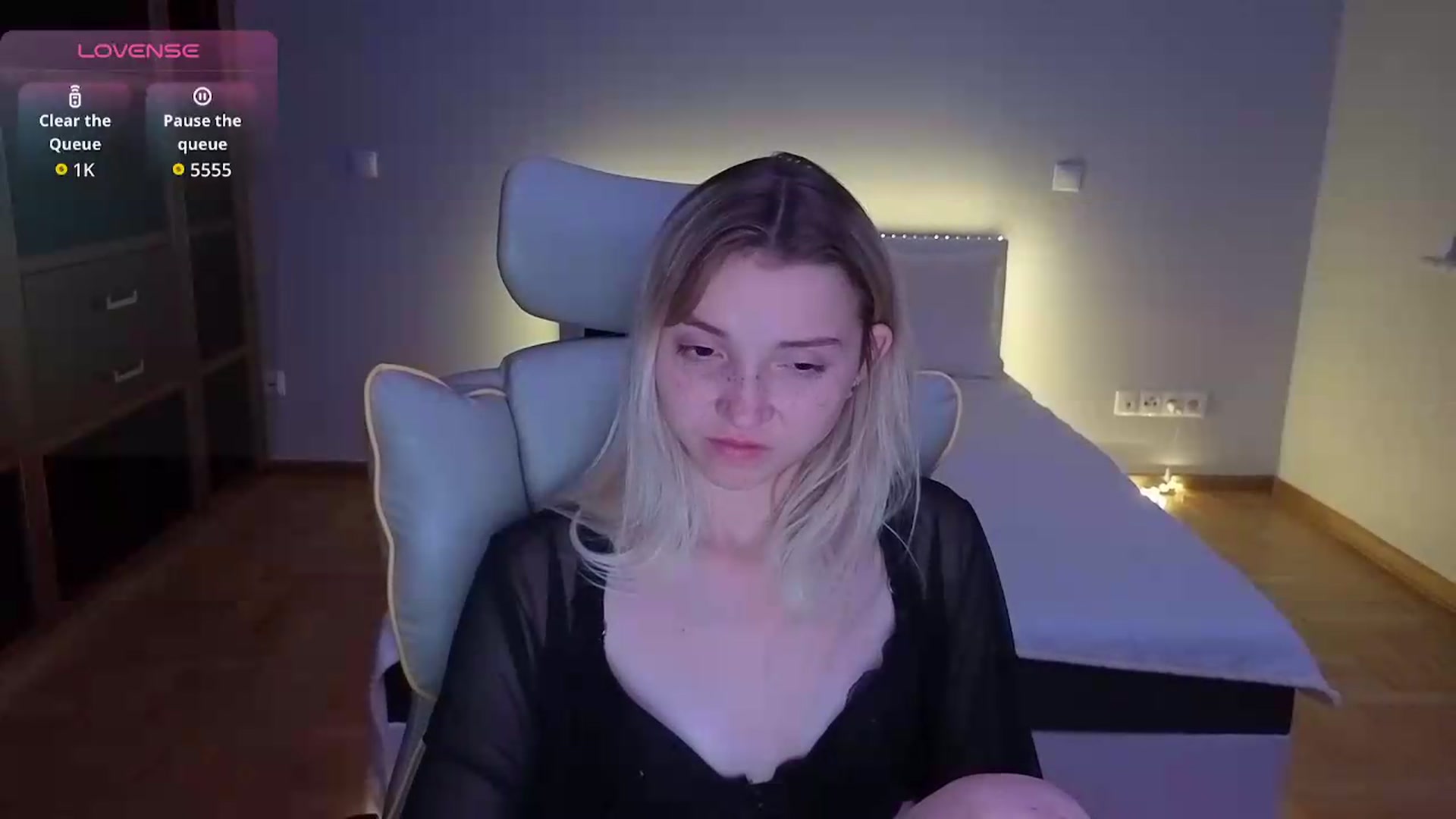 Gallery image thumbnail from Daisyy's myfreecams stream on, 08/05/2026, 05:02 image 11 of 20