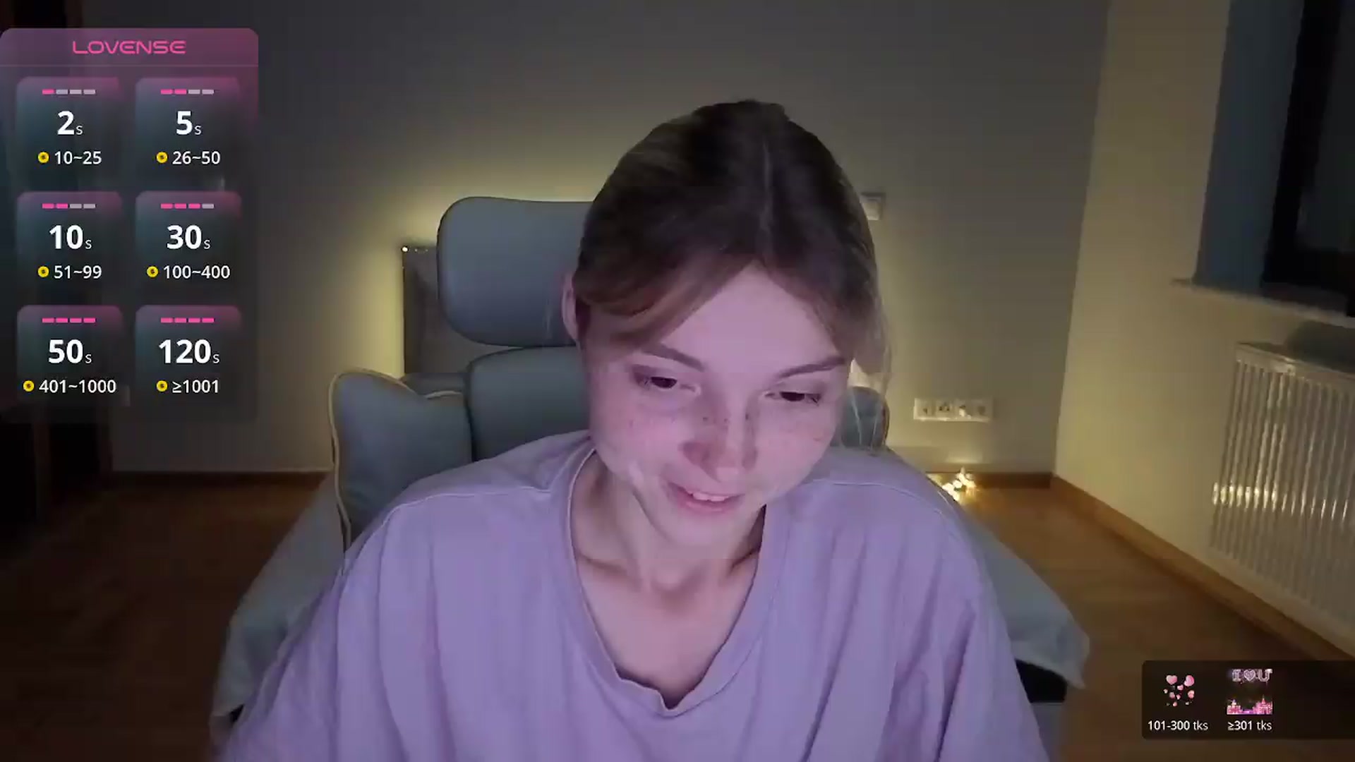 Gallery image thumbnail from Daisyy's myfreecams stream on, 08/05/2026, 21:09 image 1 of 20