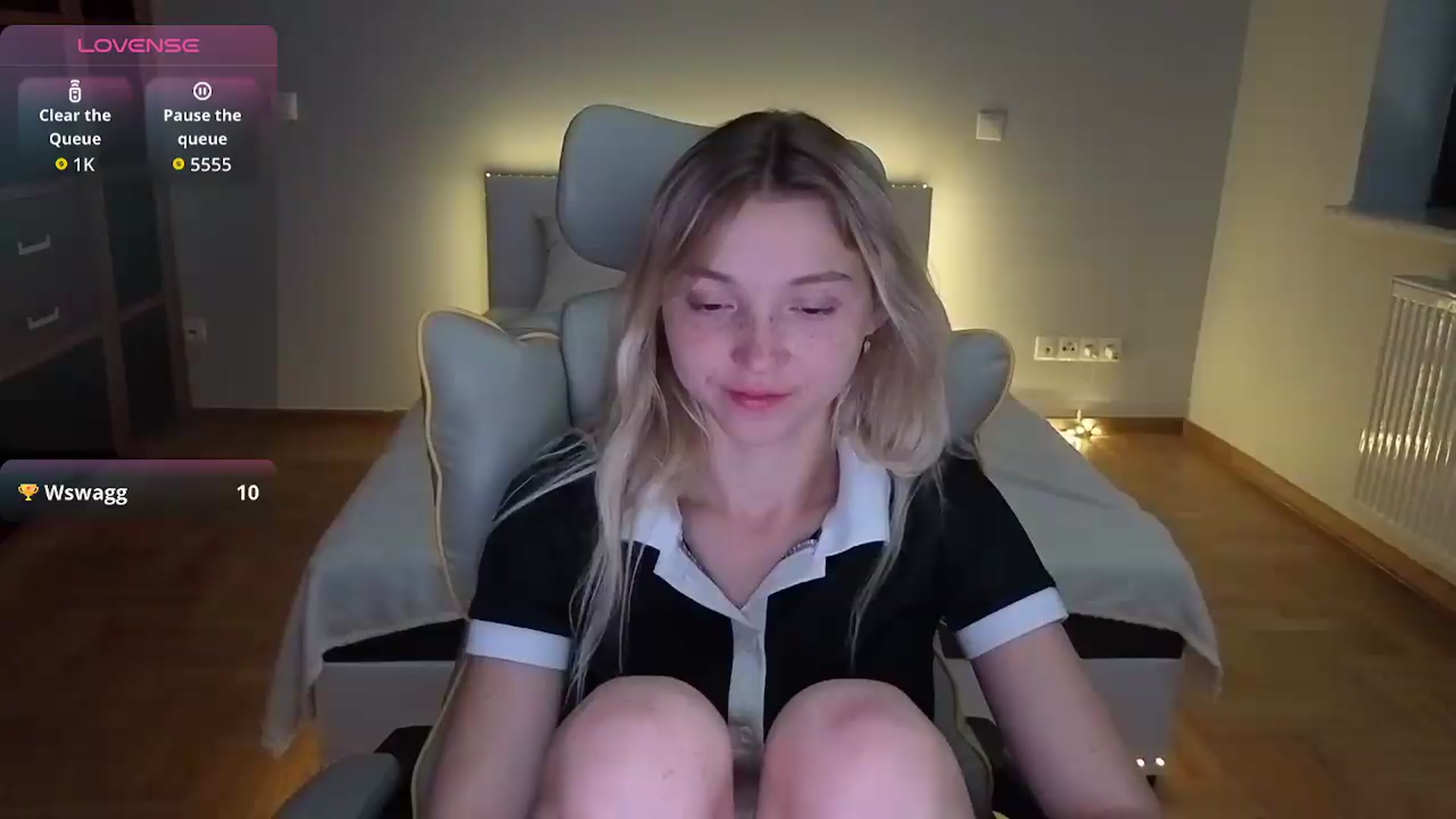 Gallery image thumbnail from Daisyy's myfreecams stream on, 08/06/2026, 18:22 image 5 of 20